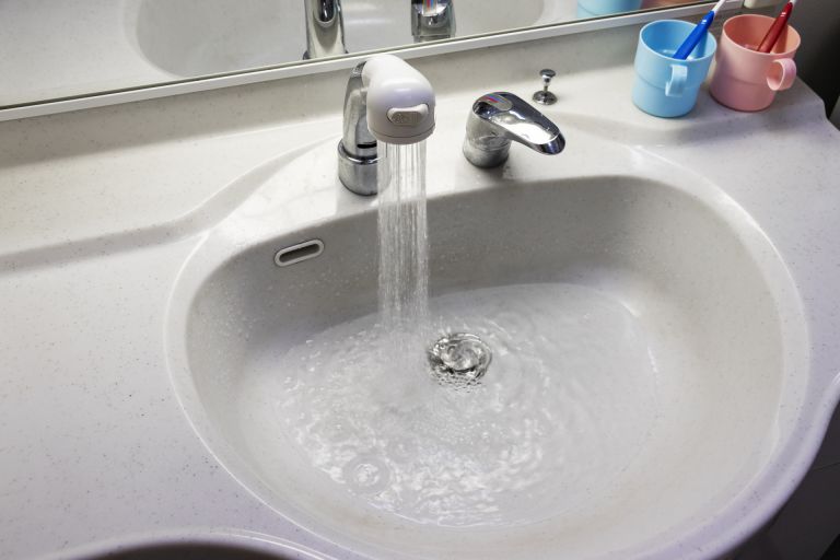 家族の健康と安全を守る蛇口直結型浄水器の実力と選び方完全ガイド