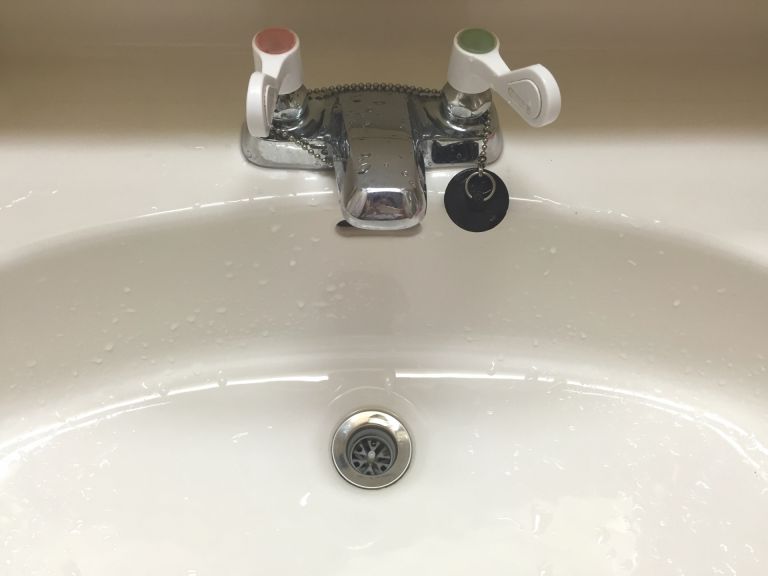 暮らしを守る浄水器進化とカートリッジ管理で叶える安心安全な水体験